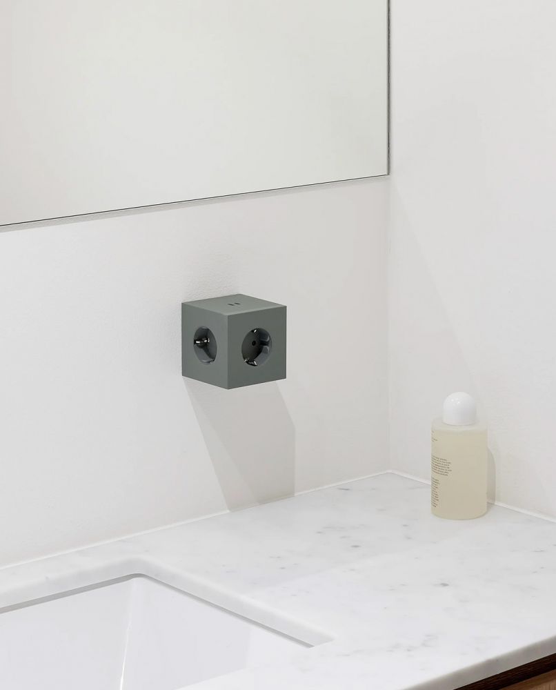 Avolt Mehrfachstecker Square 2 USB C wall mounted One Size