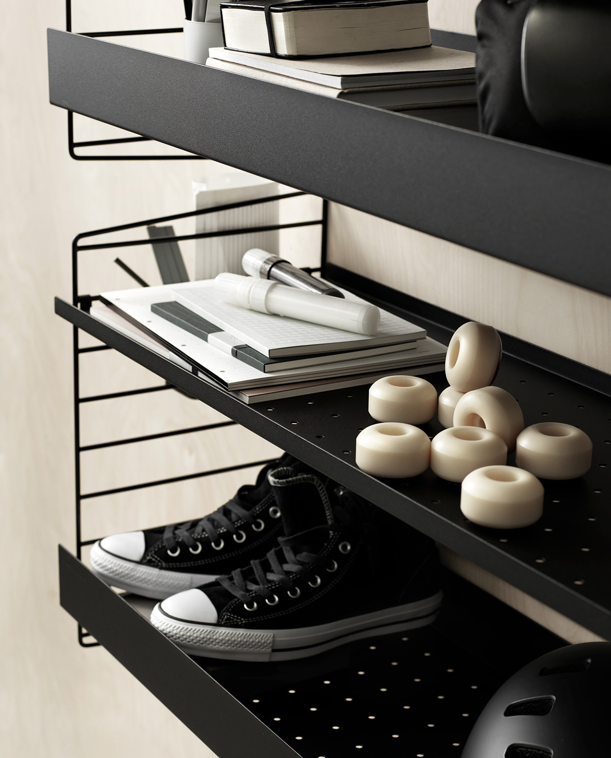 String Furniture Regalboden Metall niedrige Kante System 58 x 20 cm