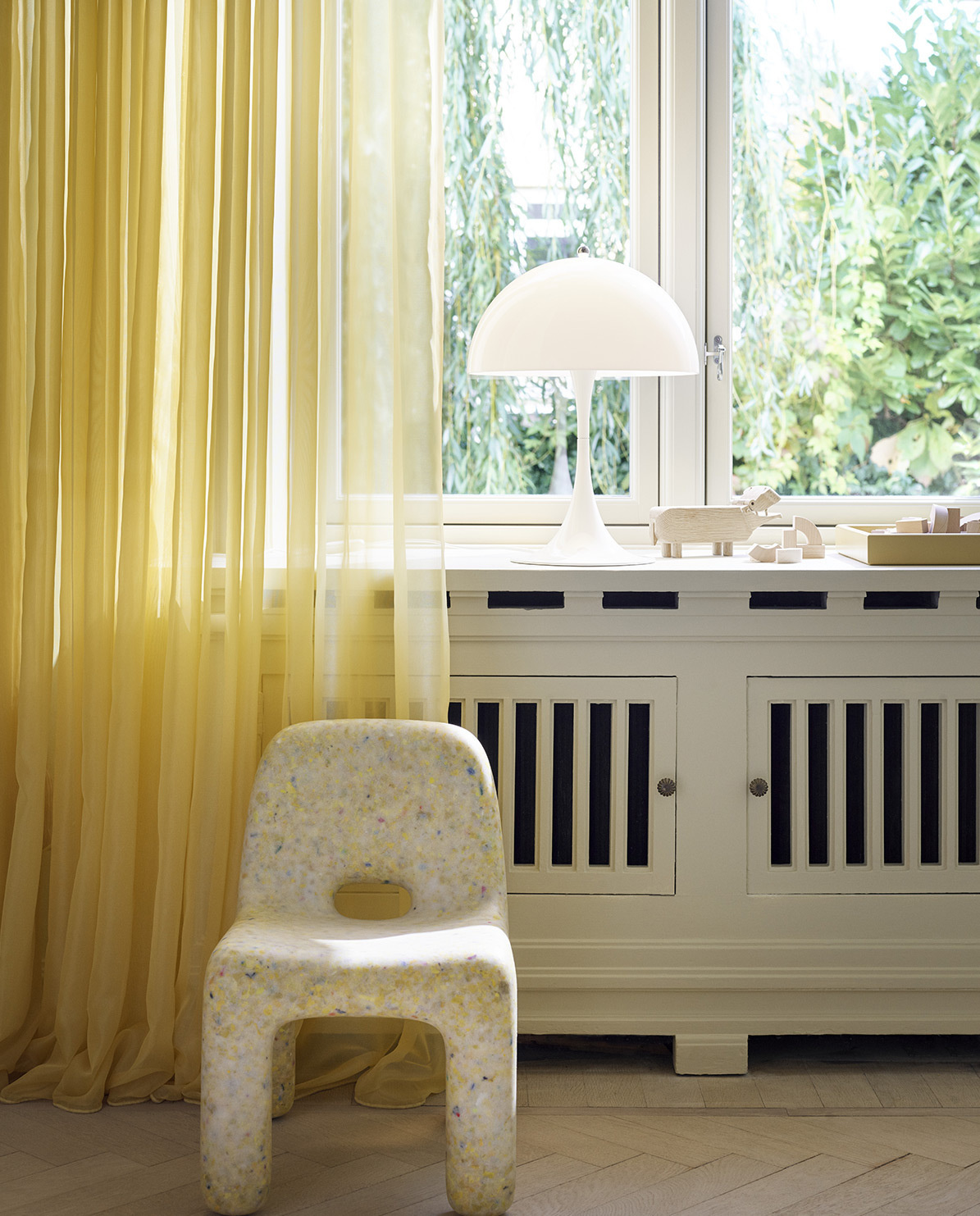 Louis Poulsen Tischleuchte Panthella Opal 320 One Size