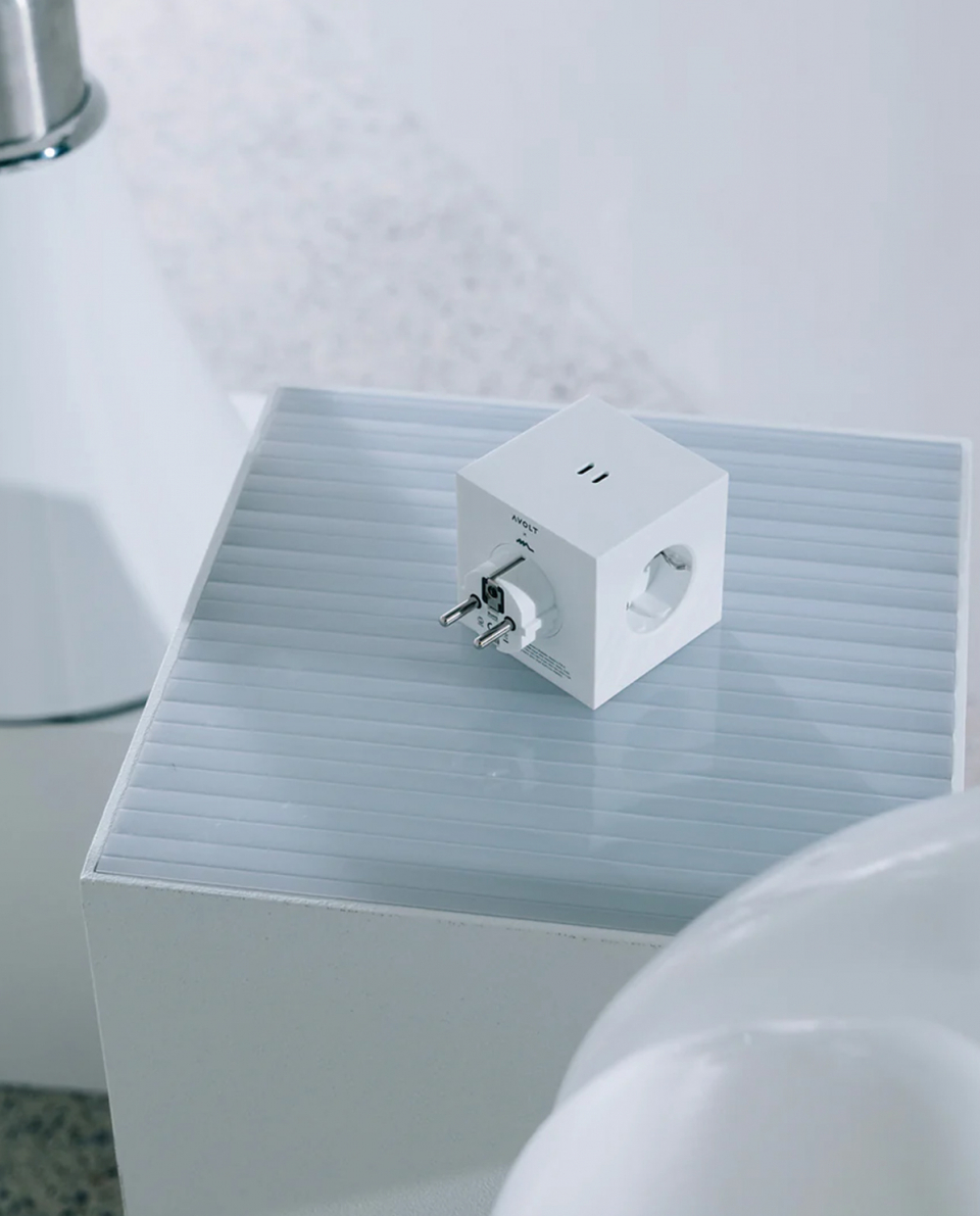 Avolt Mehrfachstecker Square 2 USB C wall mounted 2