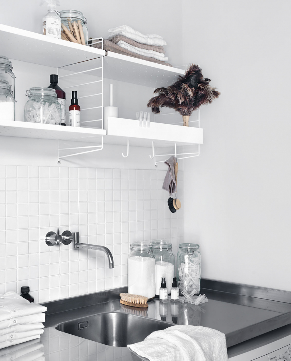 String Furniture Regalboden Metall niedrige Kante System 2