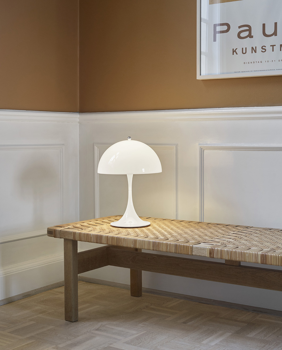 Louis Poulsen Tischleuchte Panthella Opal 250 portable white V3 One Size