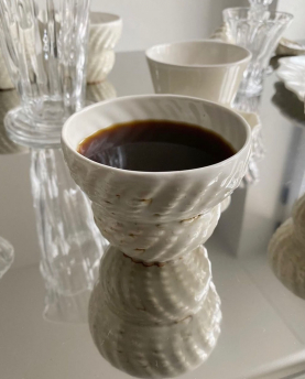 Christina Iversen Studio Becher Shell