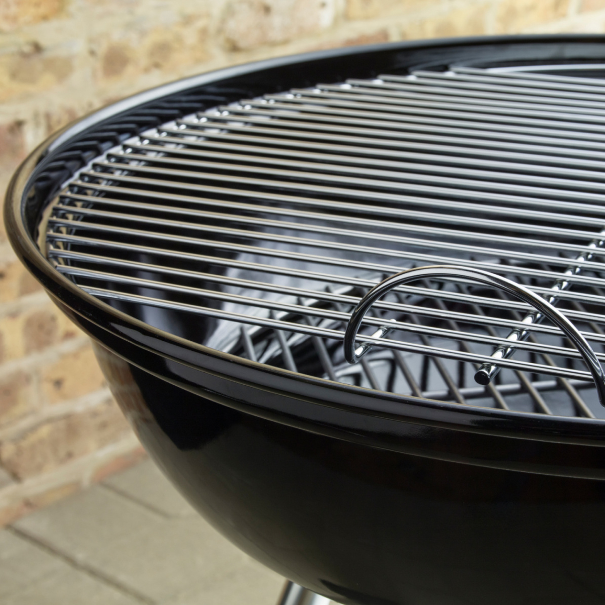 Weber Holzkohlegrill Compact Kettle, 57 cm, schwarz (2026)
