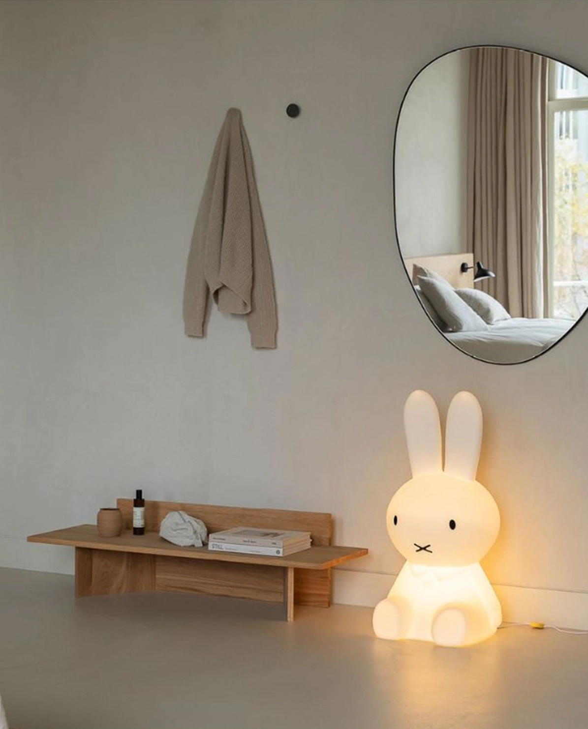 Mr.Maria Leuchte Hase Miffy 80 cm H