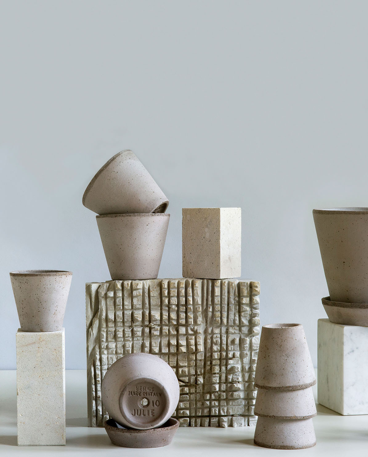 Bergs Potter Blumentopf The Julie Raw Pot inkl. Untersetzer Ø 8 cm