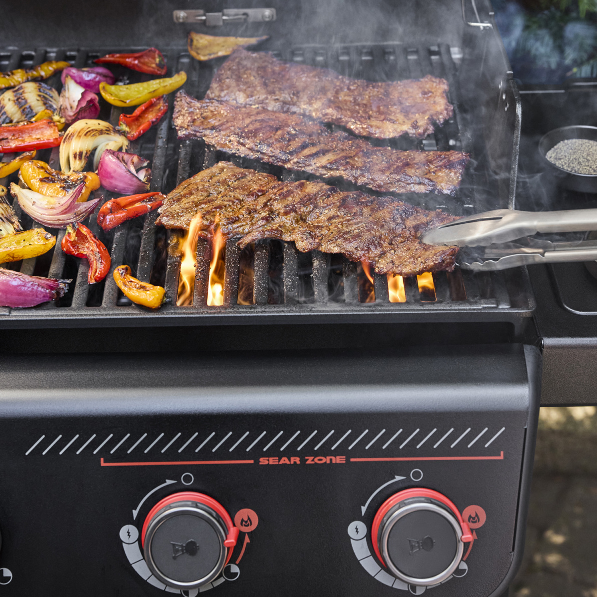 Weber Gasgrill SPIRIT EPX-435R, Stealth Edition, Smart (2026) inklusive Drehspieß